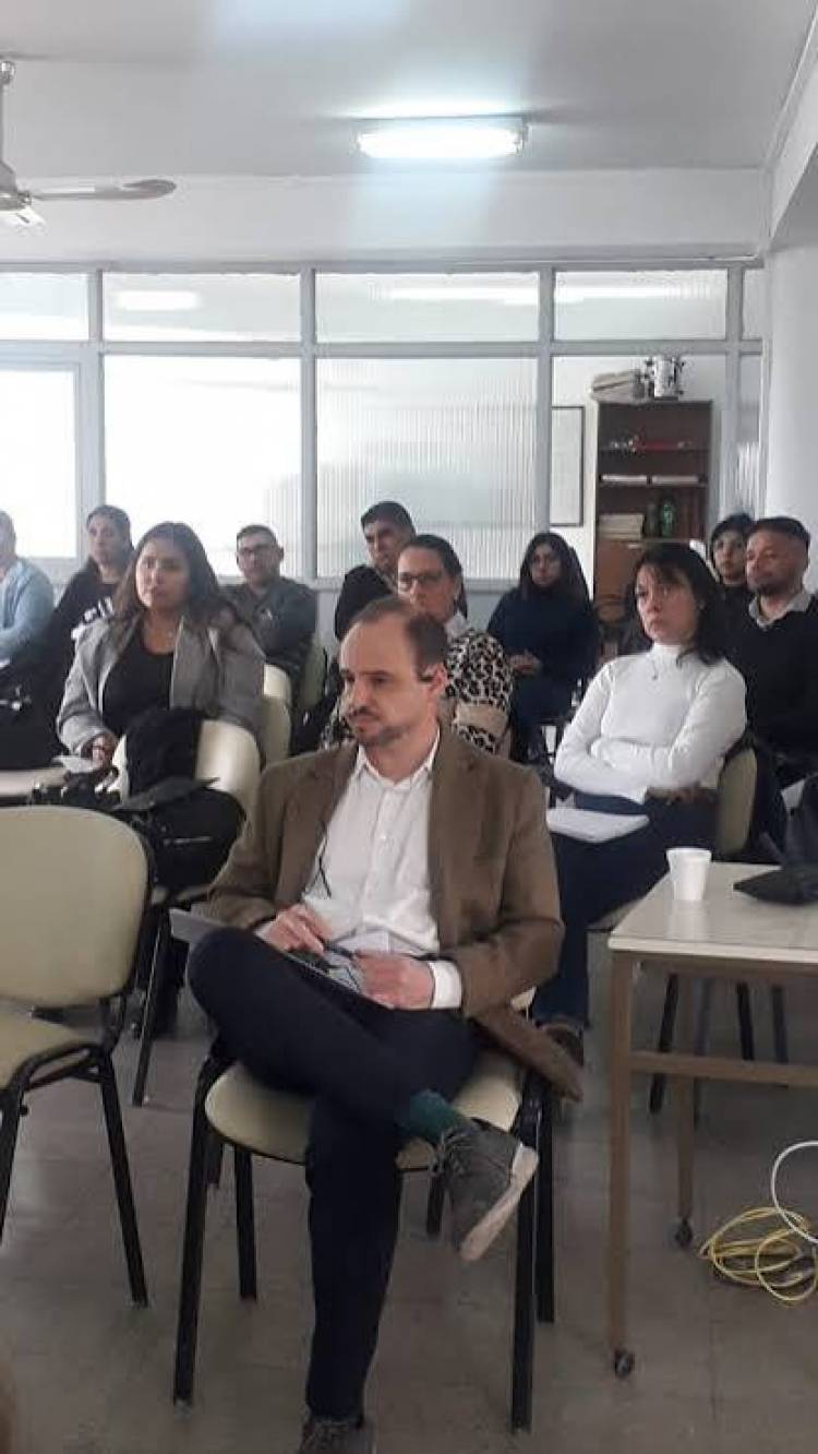 Rachid, ignorado a pesar de que sus golpes a las drogas, fueron los mayores de la historia , con la gestión anterior.Su posición a favor de la ley de narcomenudeo y descubrir que desde La Botija  operaba una banda narco las razones.