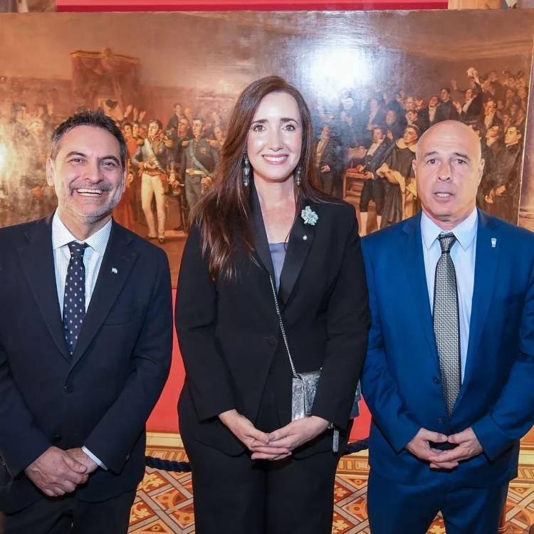 Villarroel defendió a Bartolo y por ahora sigue de Presidente Provisional hasta febrero. Bullrich pidió su remoción , con Charly Pereyra haciendo fuerza .Tiene 7 vidas , cae parado, dijo .